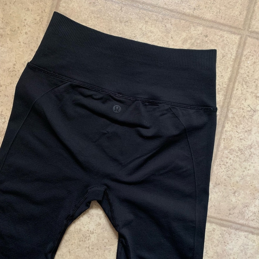 Lululemon tights